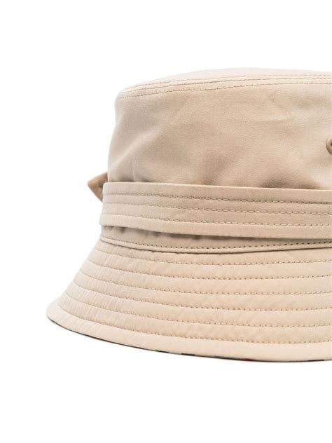 cappello burberry pescatora con fibbia